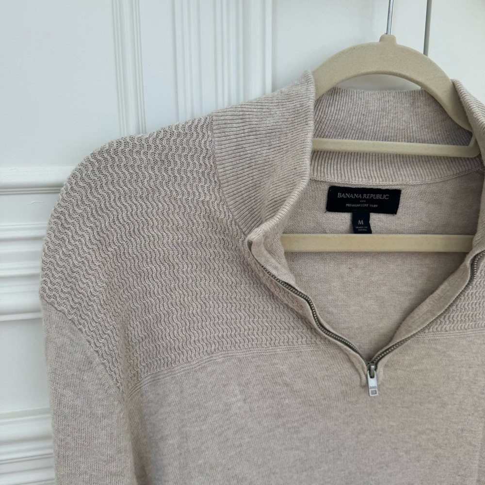 Men’s Banana Republic Sweaters - Bundle of 3 - Picture 4 of 16
